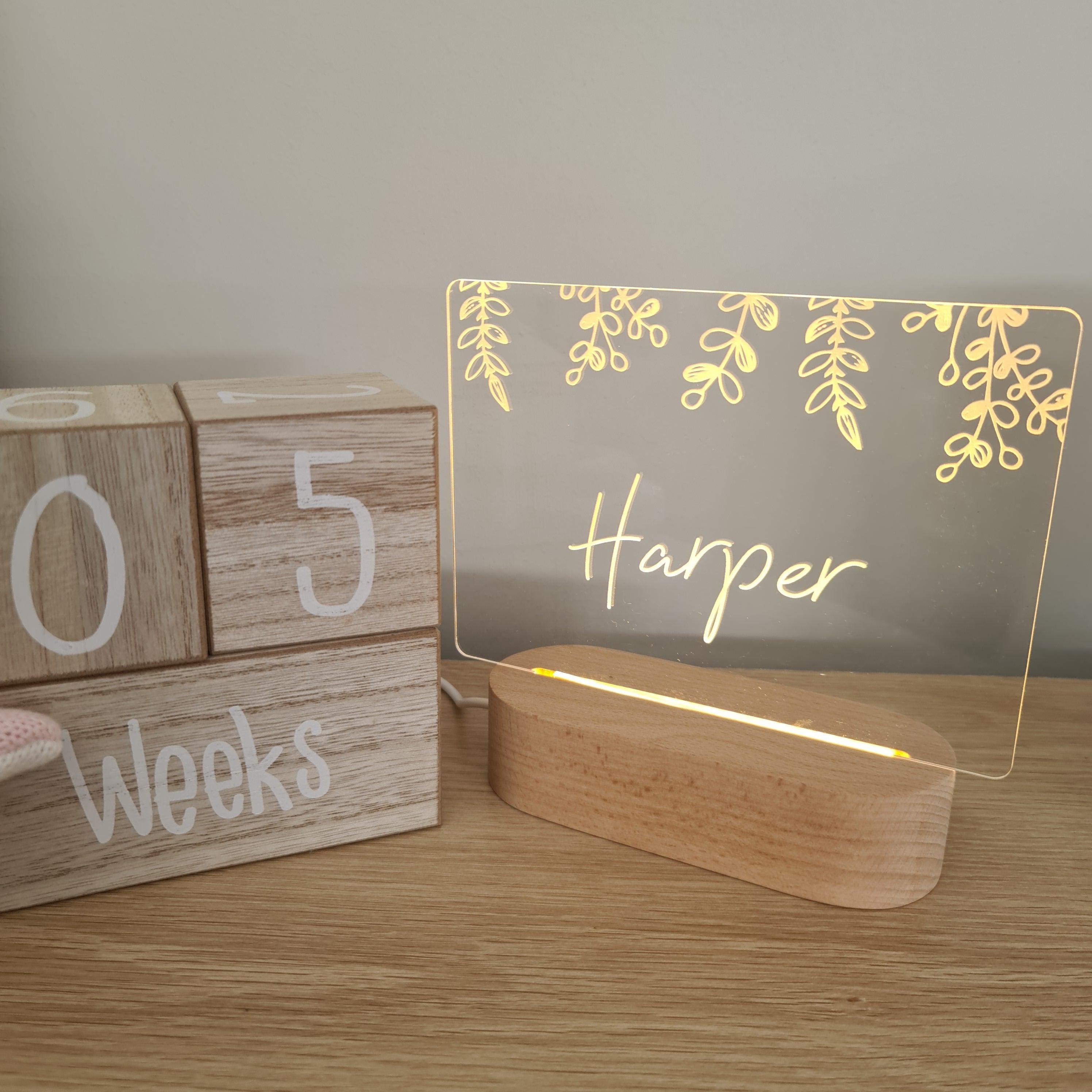 Personalised Night Light 🌙 - Botanical Leaves - The Willow Corner