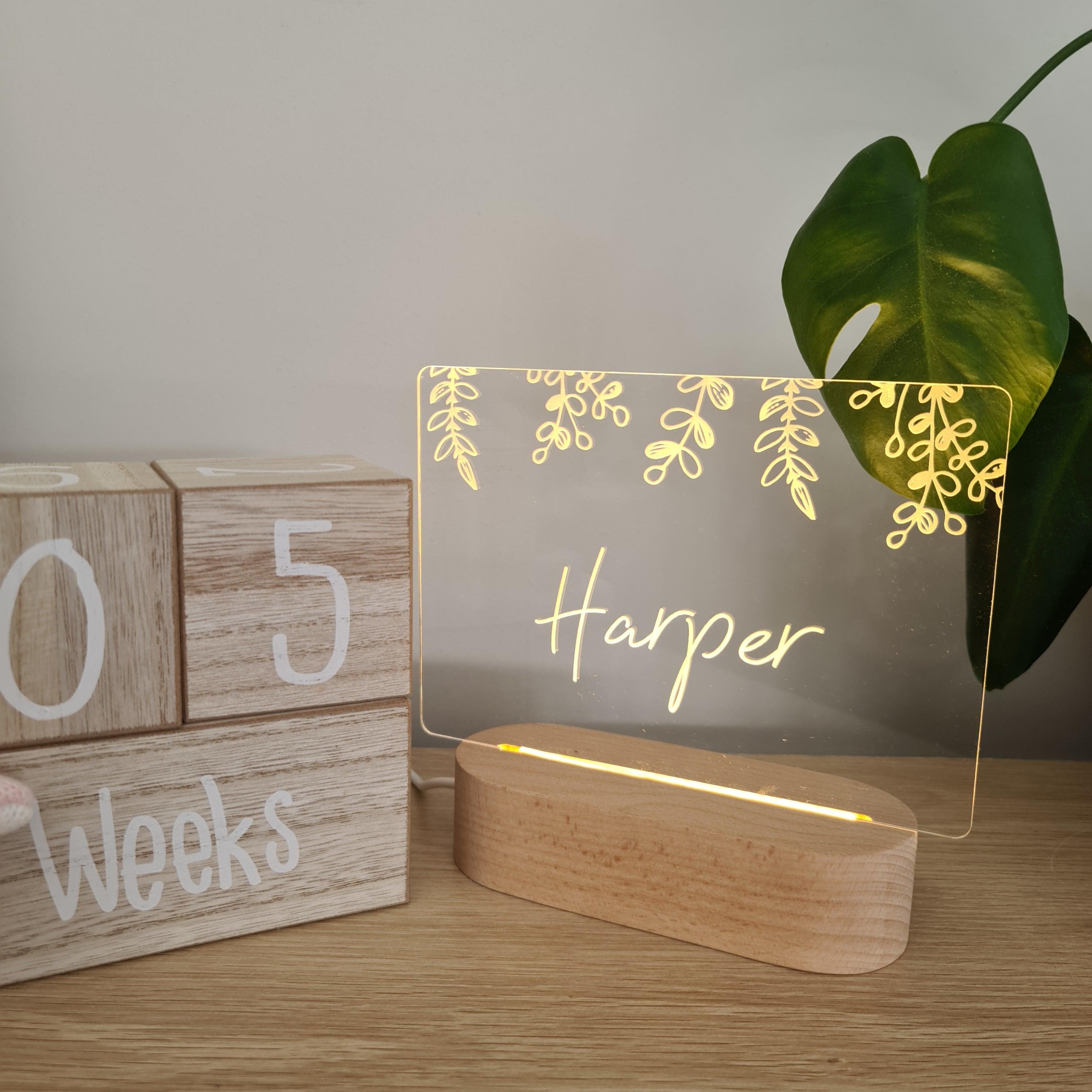 Personalised Night Light 🌙 - Botanical Leaves - The Willow Corner